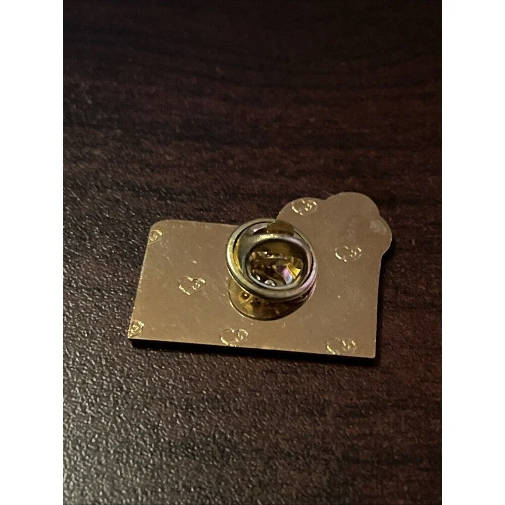 Surf Ballroom Clear Lake Iowa Lapel Hat Pin‎